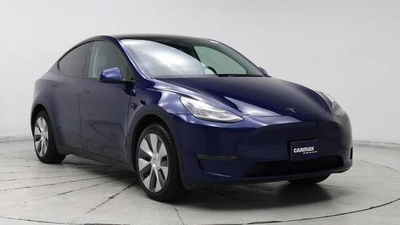 TESLA MODEL Y 2023 7SAYGDEE0PA030170 image